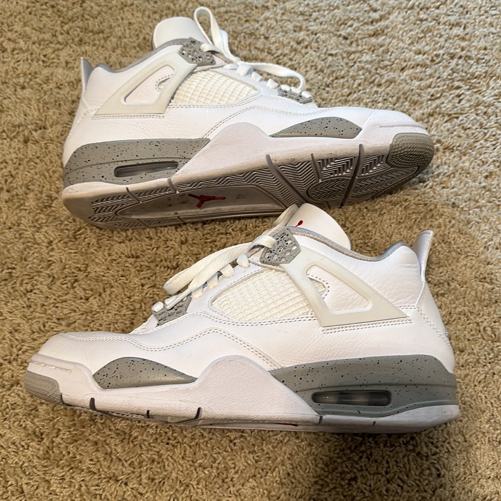 Jordan 4 Retro “white oreo”